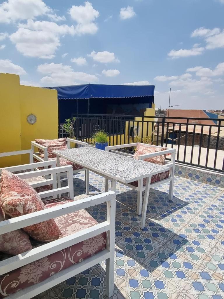 Hostel Marrakech Rouge Marrakesh Exterior photo