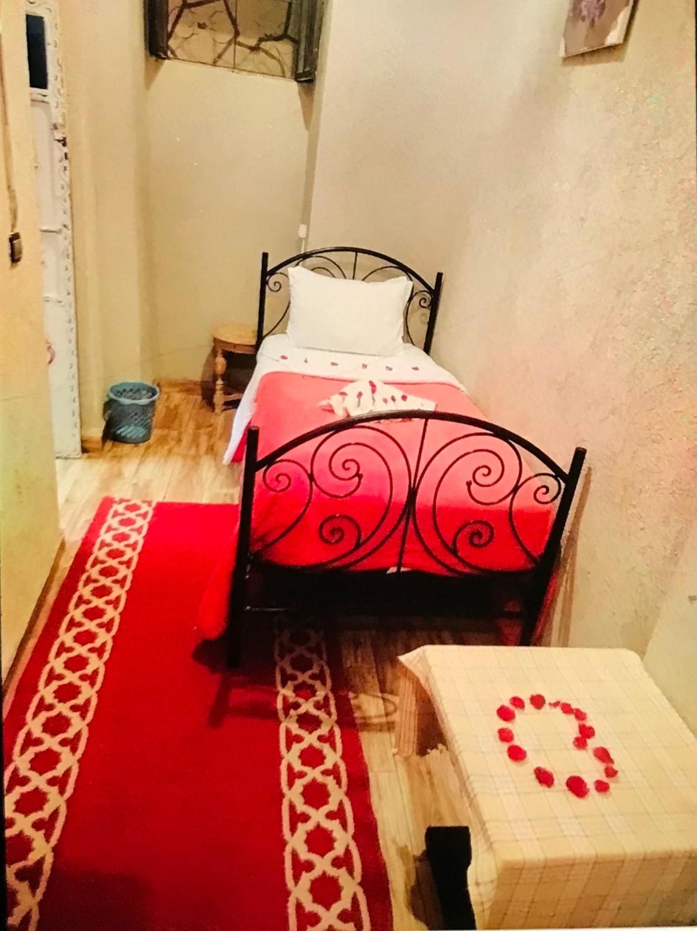 Hostel Marrakech Rouge Marrakesh Exterior photo